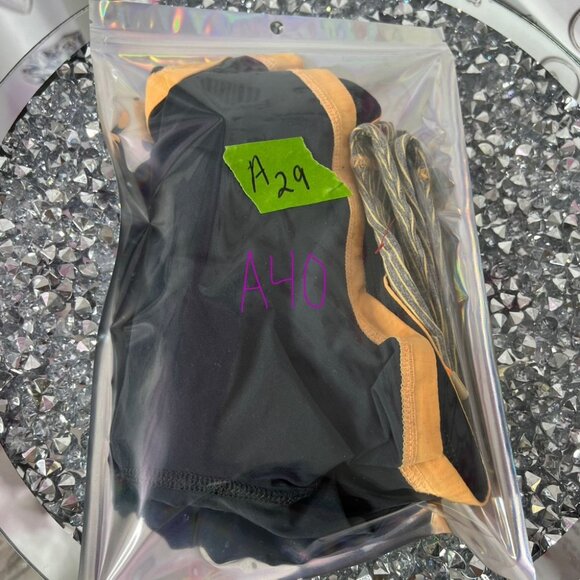 Lululemon shorts striped grey Women's Black and Orange Shorts - Picture 8 of 8